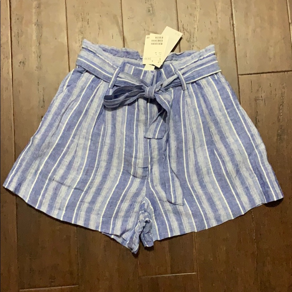 Paper bag waist shorts